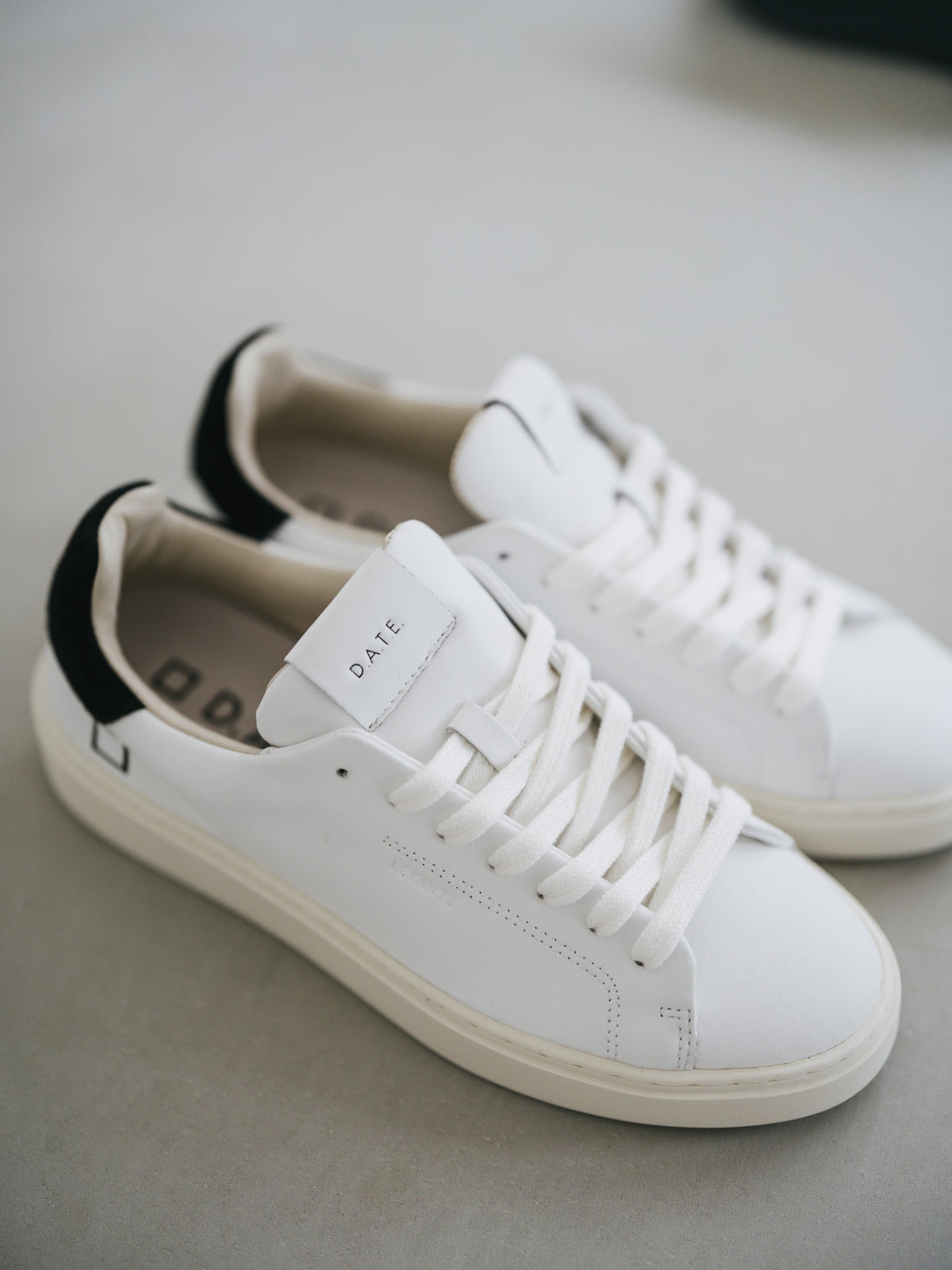 D.A.T.E Levant CALF WHITE-BLACK