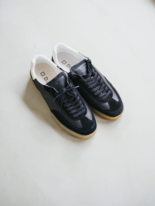 D.A.T.E. SPORTY MONO BLACK｜オールブラック スニーカー