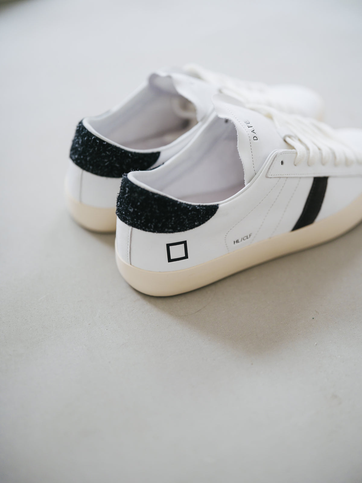 Hill Low CALF WHITE-BKACK