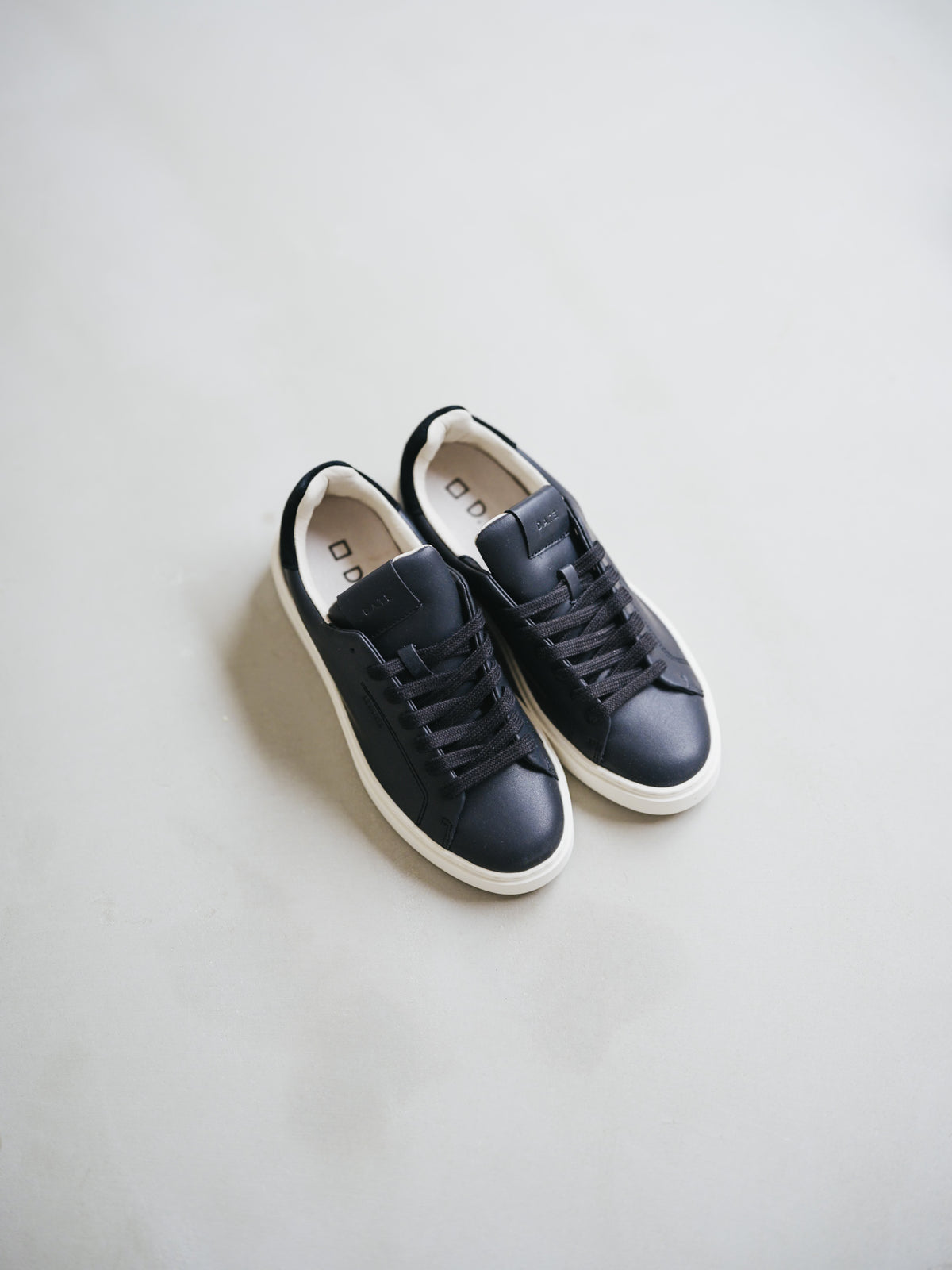 Levante CALF BLACK